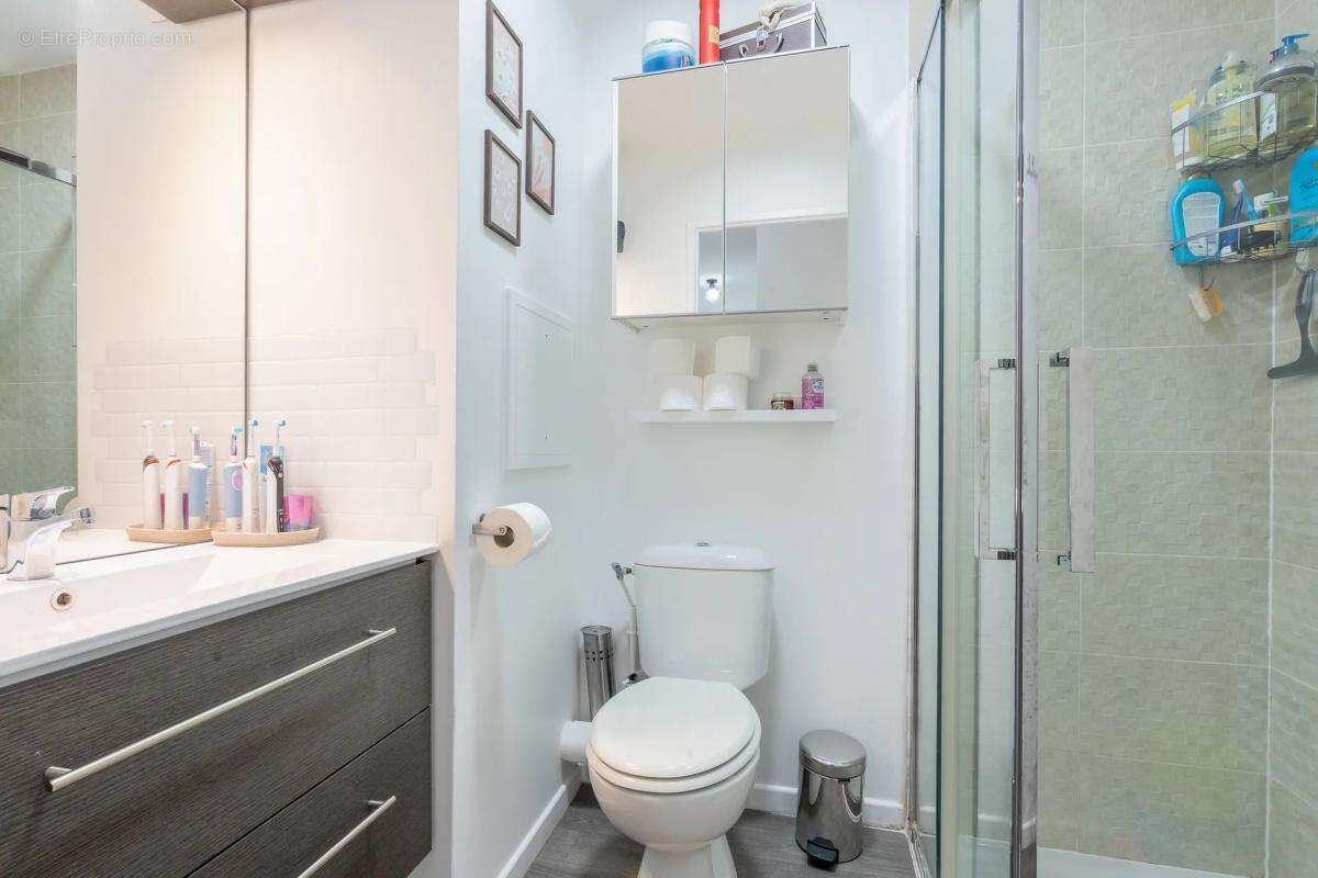 Appartement à LE BLANC-MESNIL