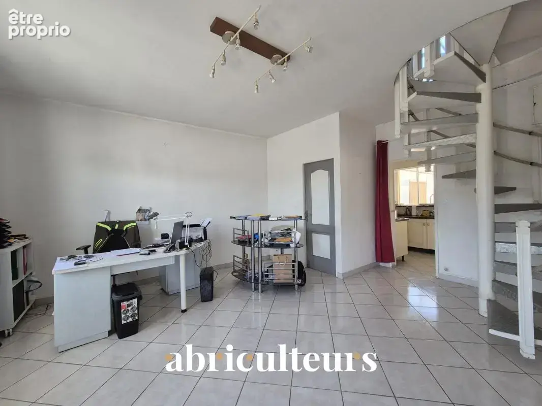 Maison de 150 m² avec terrasse et garage en vente à Cognac (16100) - photo 6