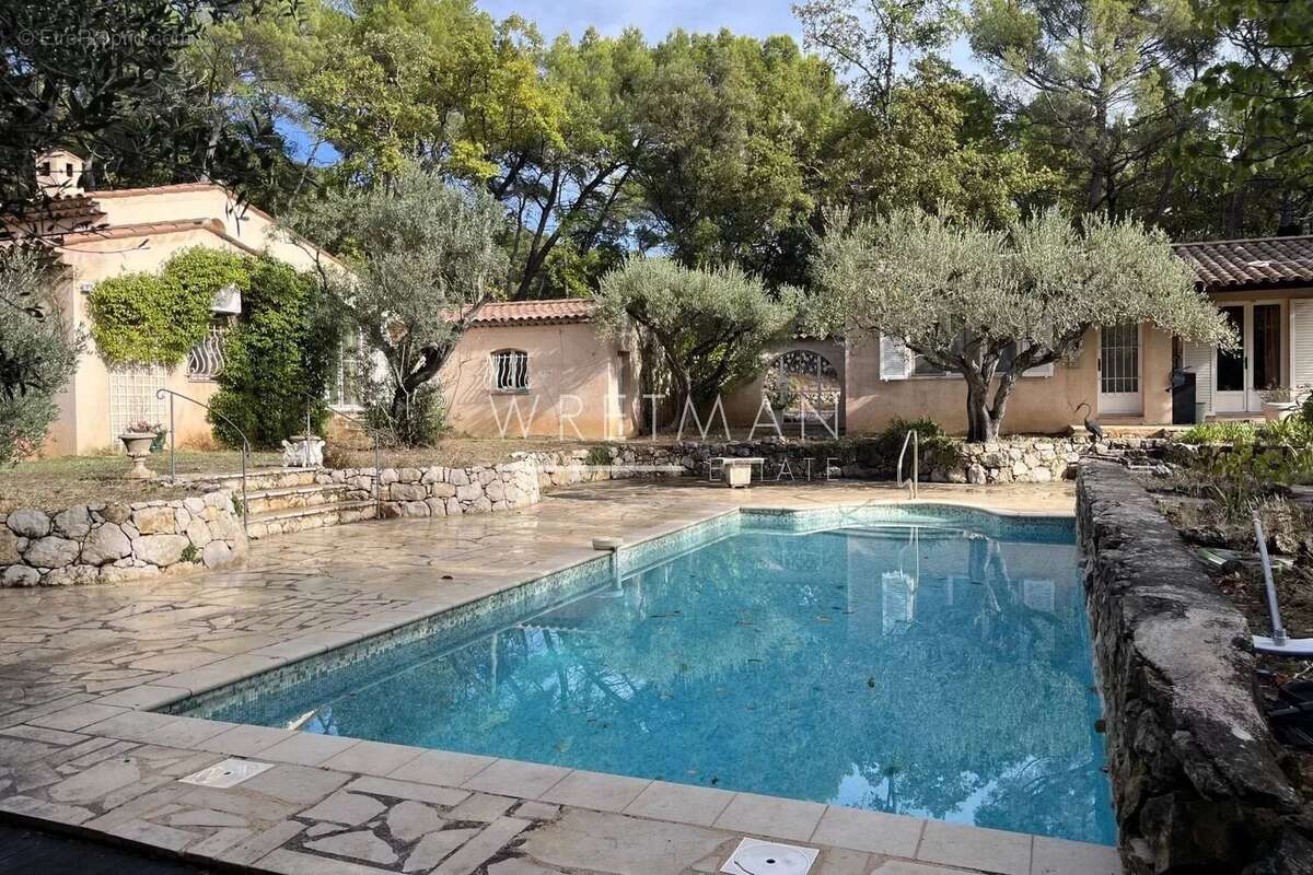 Maison à FAYENCE