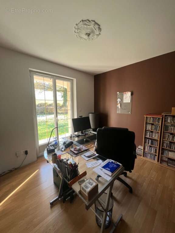 Maison à SAINT-BERAIN-SUR-DHEUNE