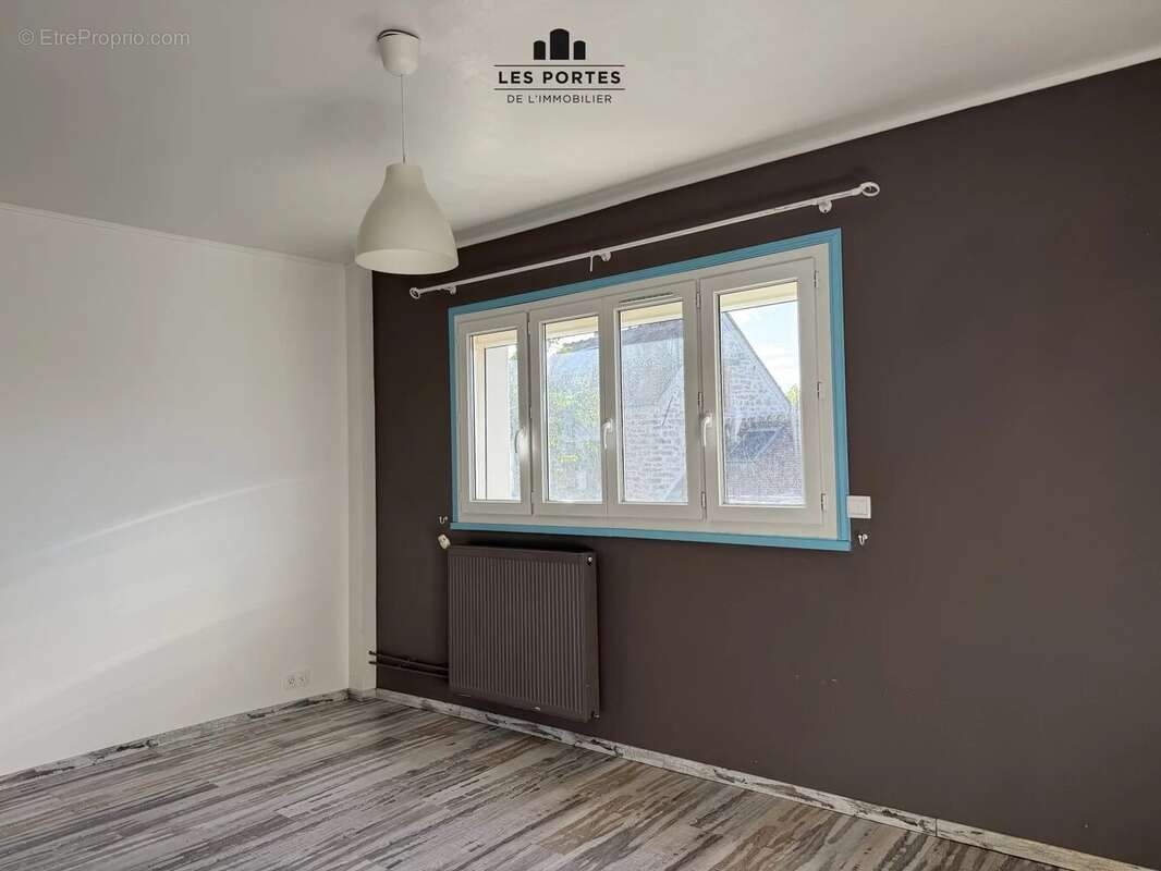 Maison à CHAMPCUEIL