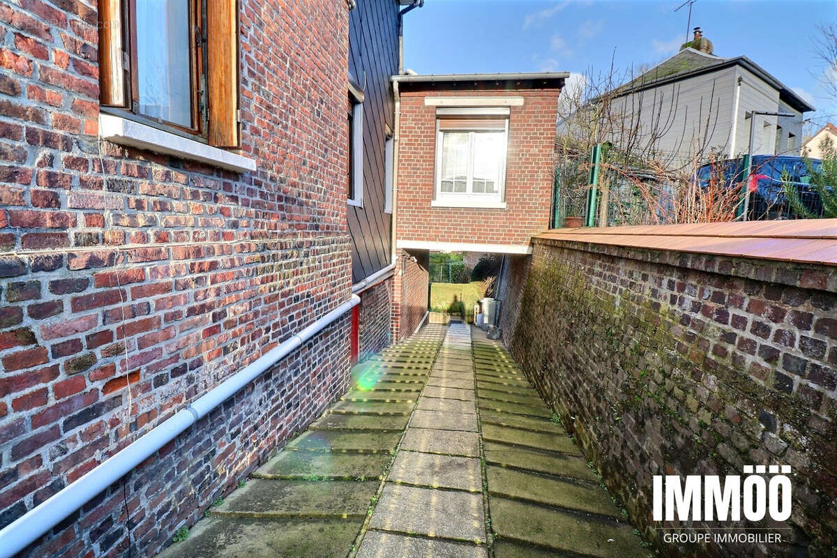 Maison à NOTRE-DAME-DE-BONDEVILLE