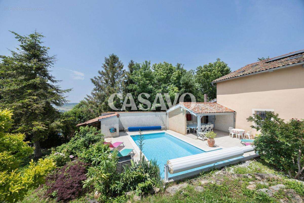 Maison à REVEL-TOURDAN