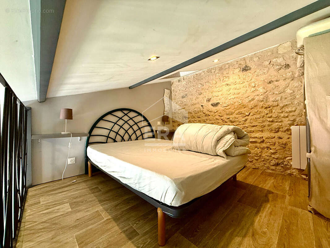 Maison et studio locatif - superbe charentaise avec pierres apparentes - photo 13