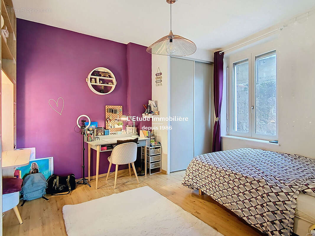 Appartement à FONTAINES-SUR-SAONE