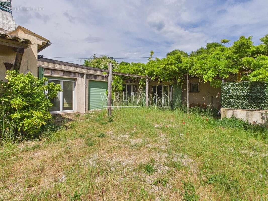 Maison à CHATEAUNEUF-GRASSE