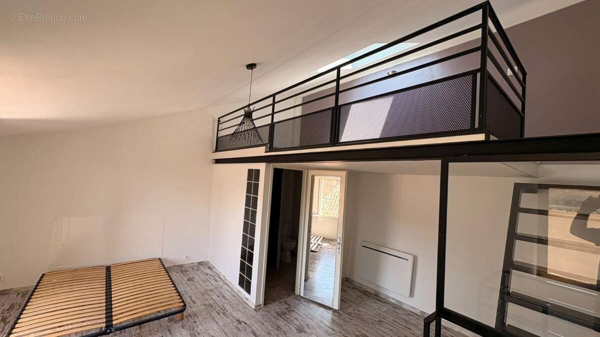 Maison 3 pièces / 78.43 m² / 90 000 EUR / SAINT-ETIENNE-LES-ORGUES - photo 7