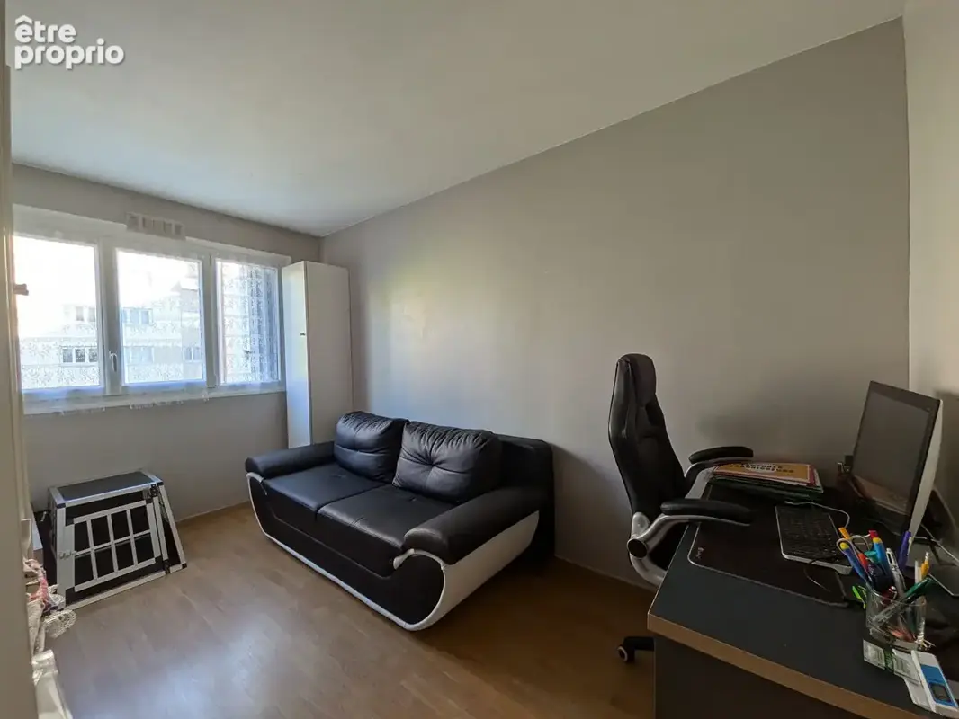Bel appartement f4 ?- 3 chambres, balcon, parking et cave - photo 11