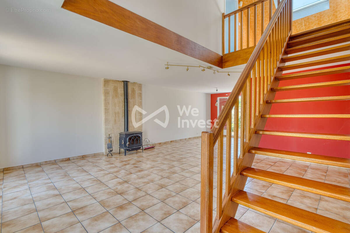 Maison 128 m² à Villefontaine  - photo 6