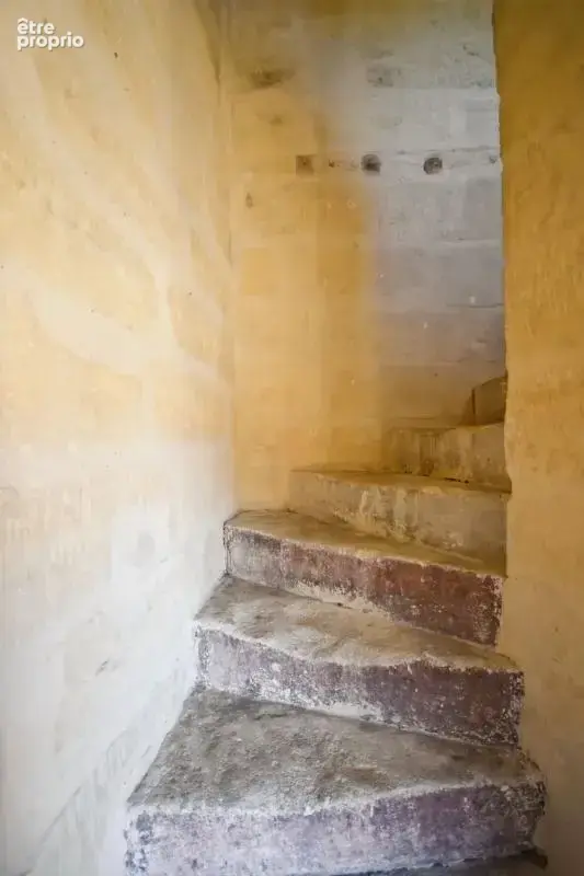 Centre d'Uzès, beau duplex rénové et climatisé - photo 17