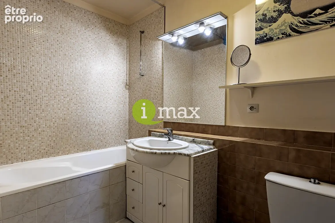 Clichy - studio - balcon - 229 000 fai - photo 4