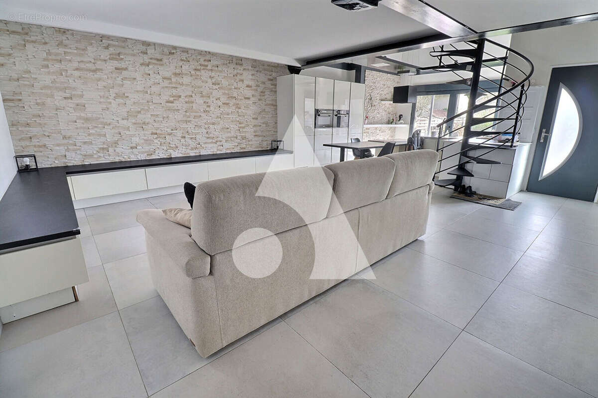 Maison d'architecte récente avec suite parentale et terrain plein sud ? Auvers-sur-Oise - photo 7