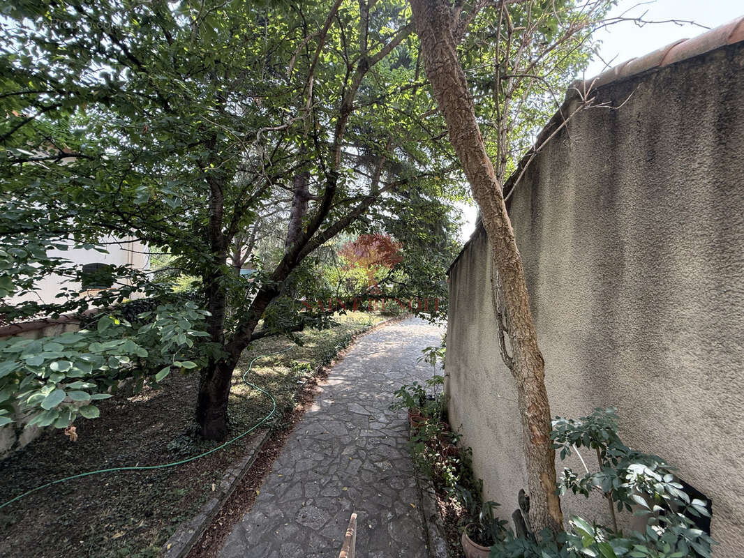 Maison à GIGNAC