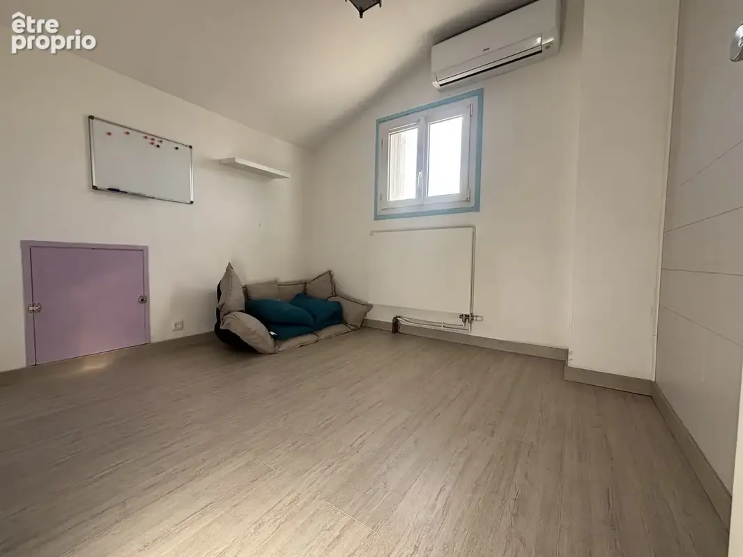 Maison 6 pièces 105 m² à vendre à Saint-Germain-Les-Corbeil (91250) - photo 7