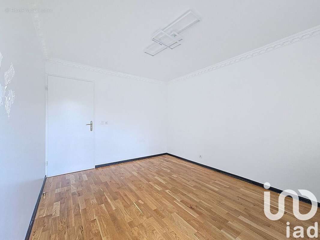 Photo 8 - Appartement à VALENTON