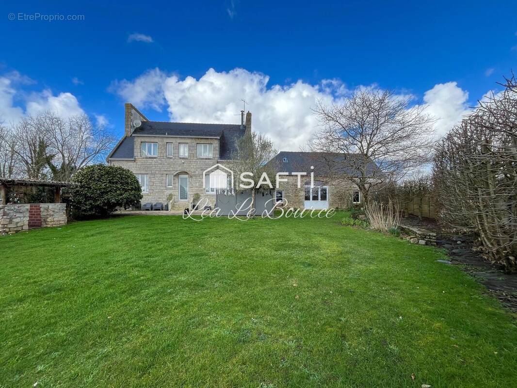 Photo 1 - Maison à ERGUE-GABERIC