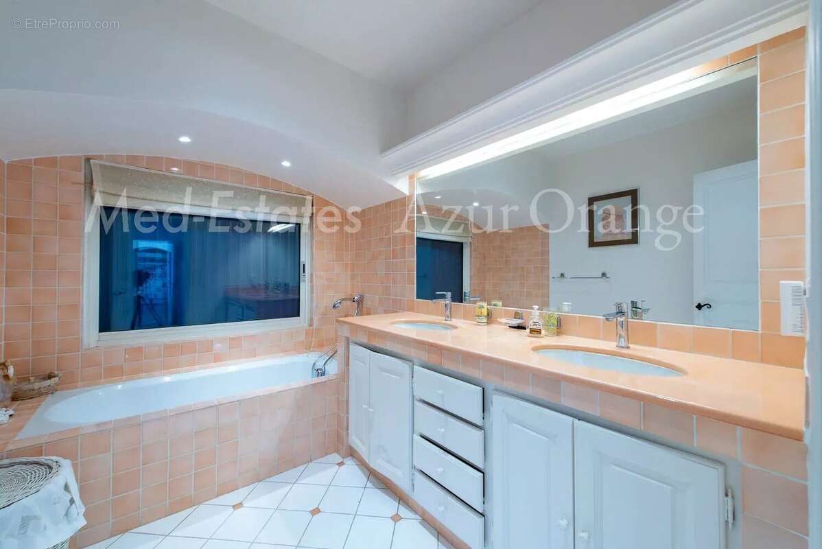 Maison à SAINTE-MAXIME