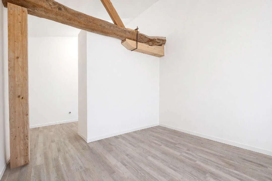 Maison à COGNAC