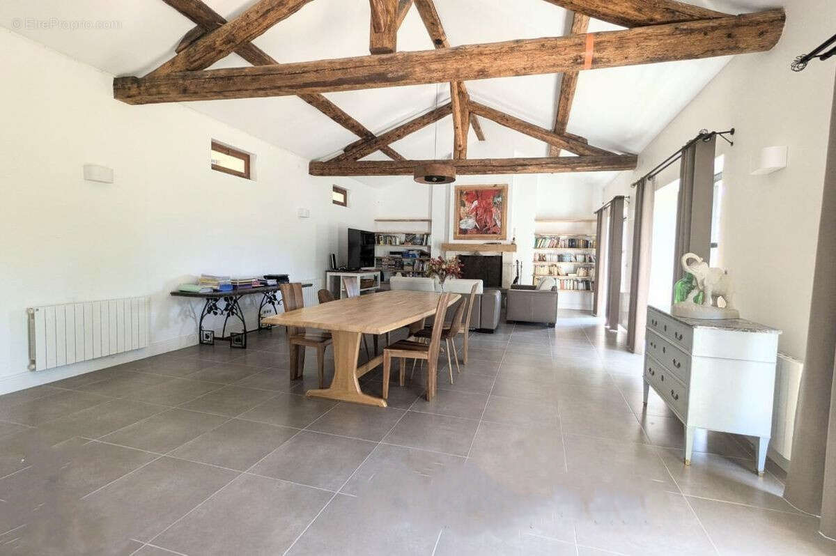 Maison à ARLES