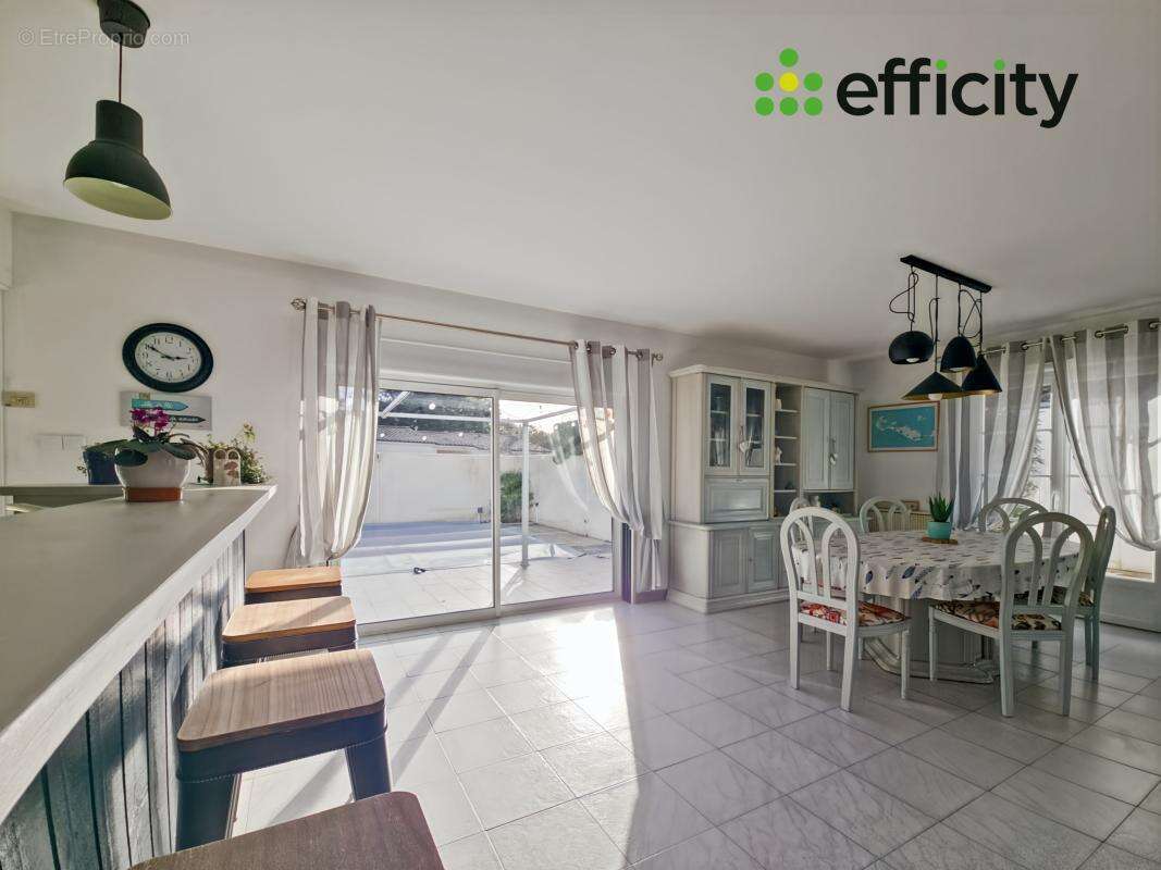 Maison à SAINTE-MARIE-DE-RE