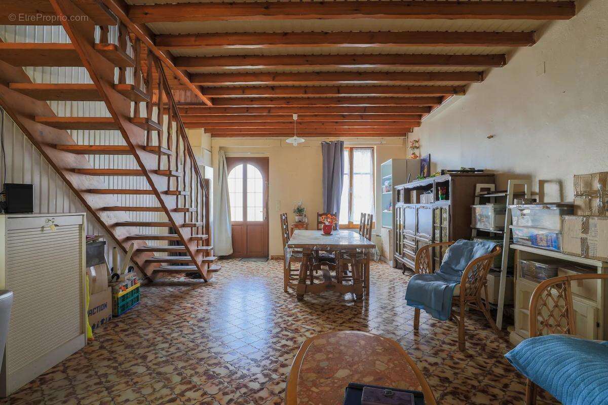 Maison 7 pièces - 4 ch - 164 m² - Vieux-Condé - photo 3