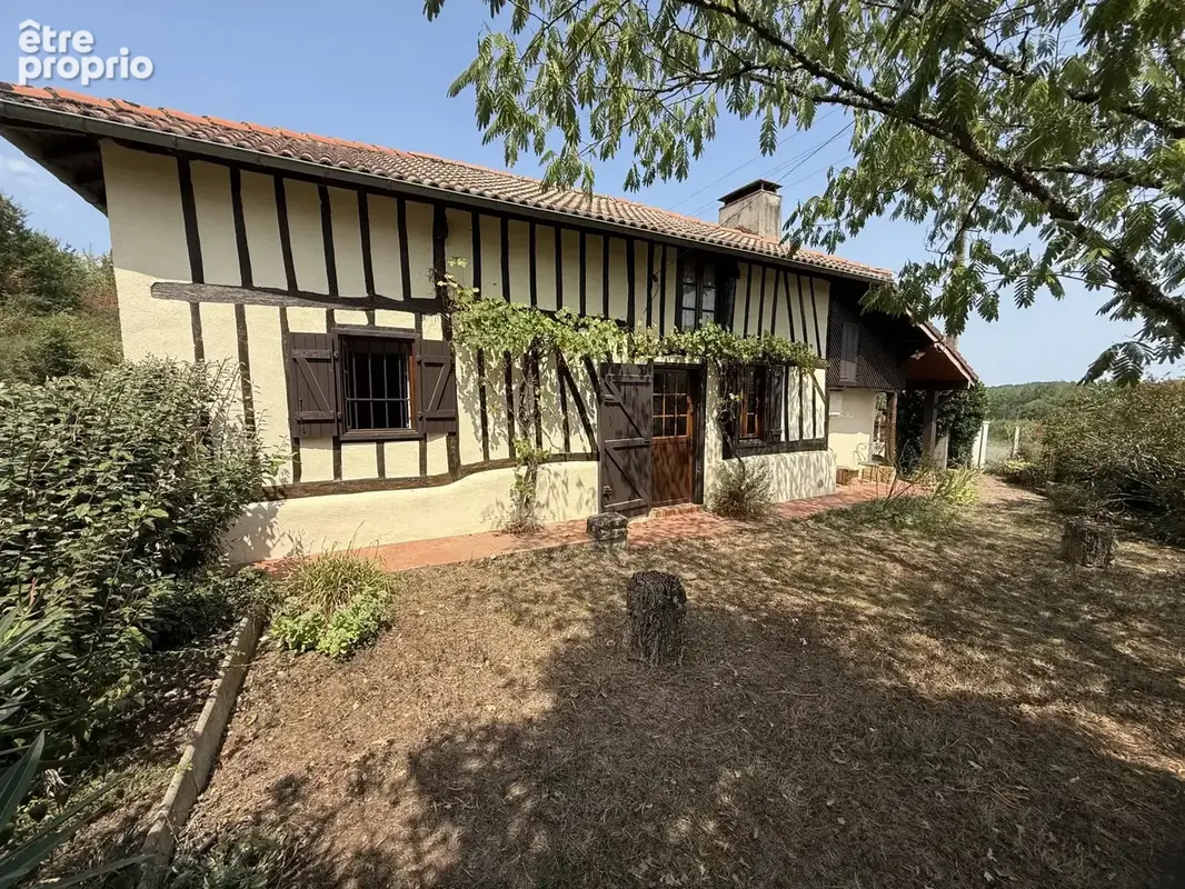 Charmante maison de campagne de 90 m², de Type F4 avec jardin clôturé de 1 250 m² - photo 2