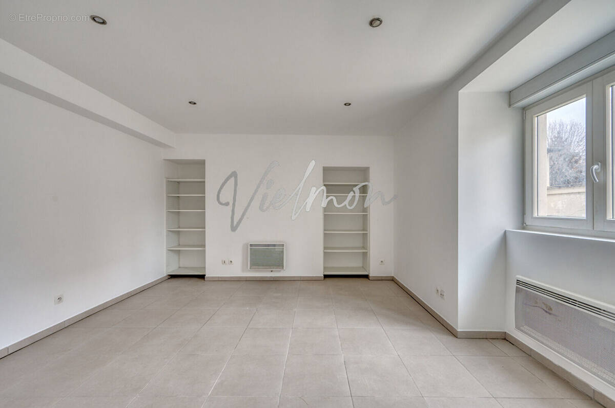 Appartement à VERSAILLES