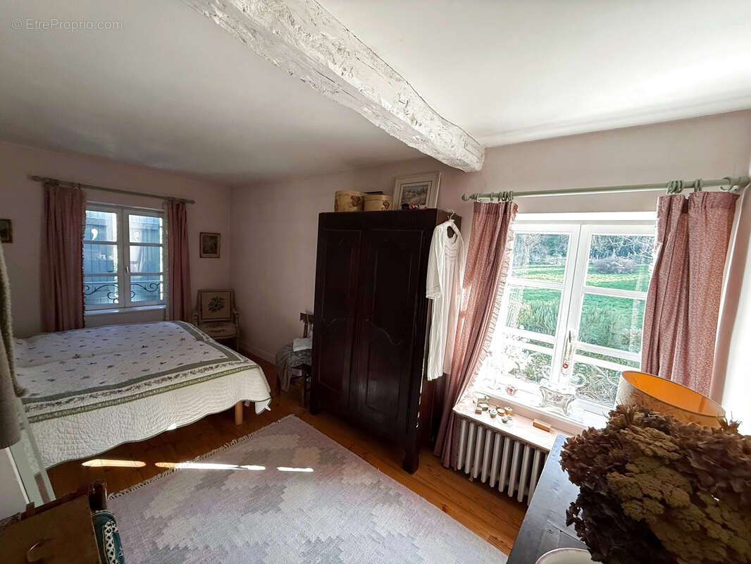 Maison à PONTOISE