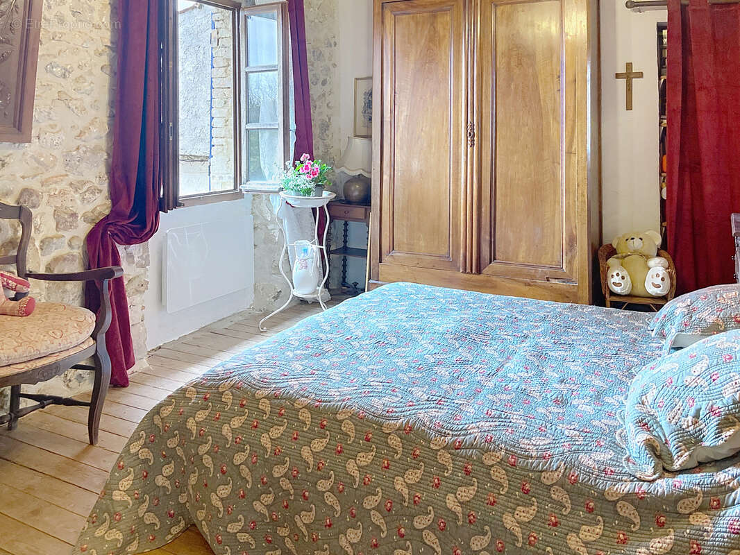 Maison à UZES