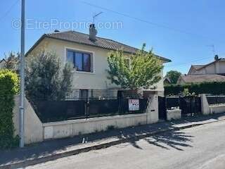 Maison à CHAMPIGNY-SUR-MARNE