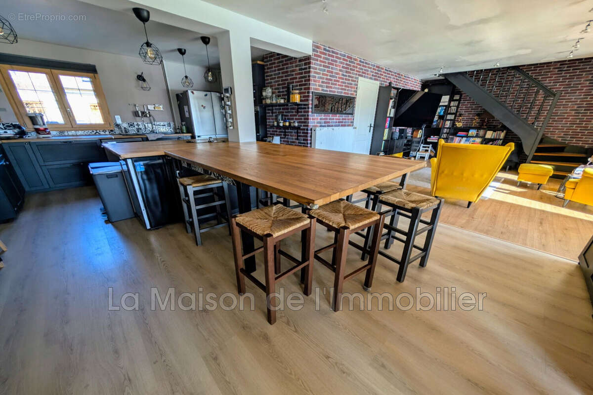 Maison à PONT-DE-L&#039;ARCHE