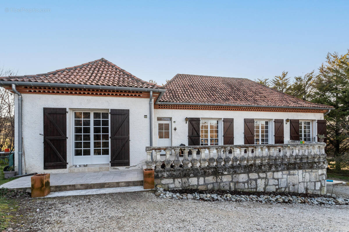 Maison à SAINT-MAURIN