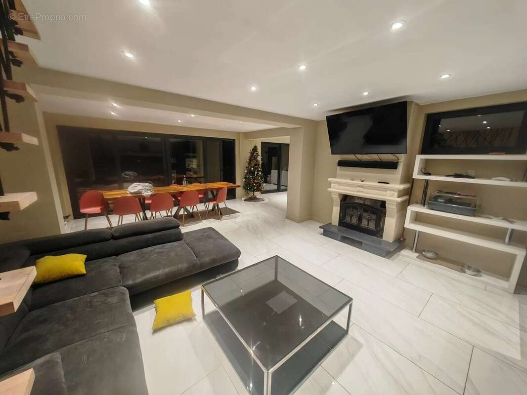 Maison à CAGNES-SUR-MER