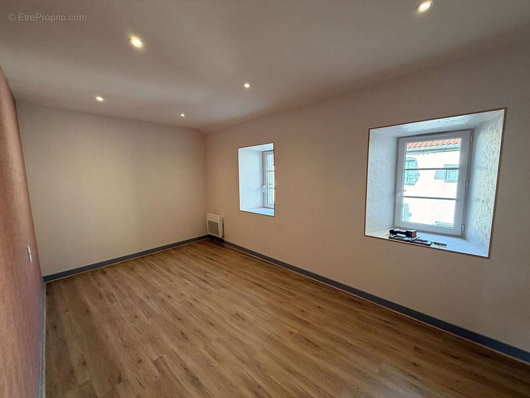 Appartement à SAINT-FLOUR
