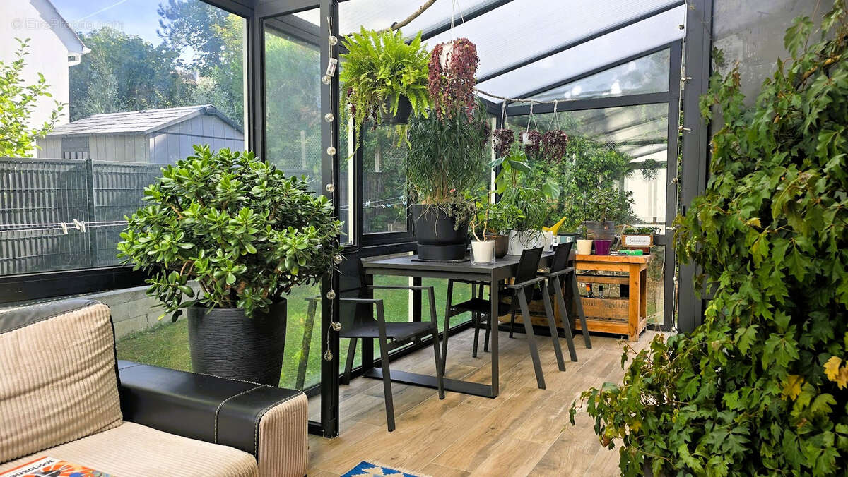 Maison à SAINT-LEU-LA-FORET