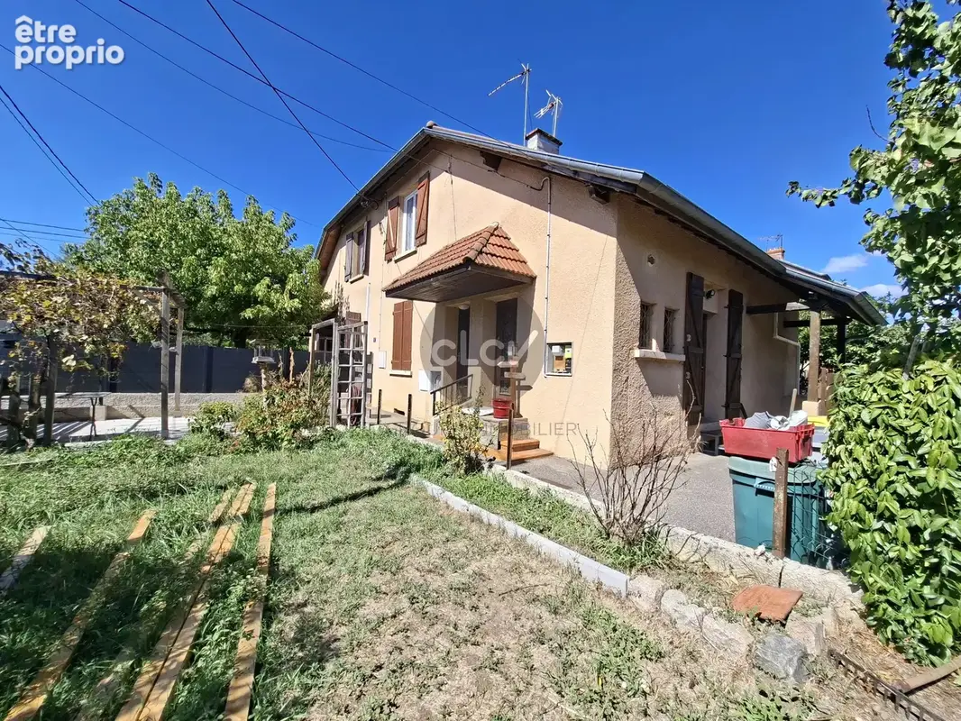 Photo Appartement à Decines-Charpieu au prix de 210 000€