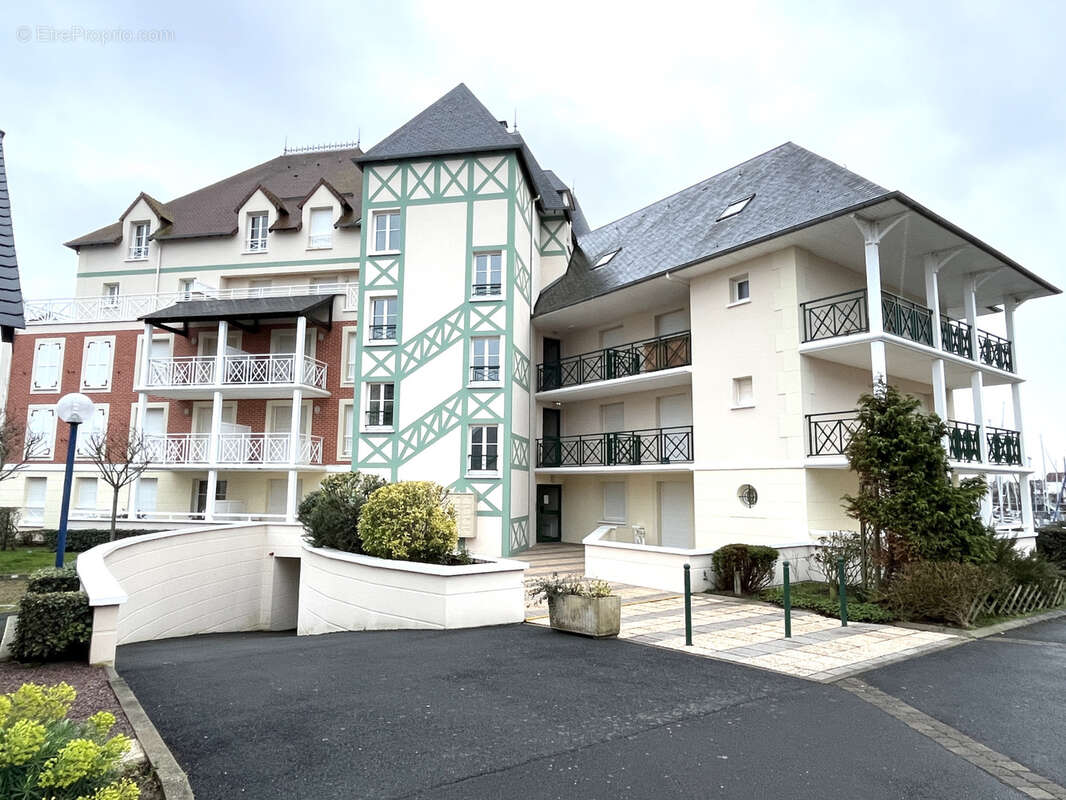 Appartement à DIVES-SUR-MER