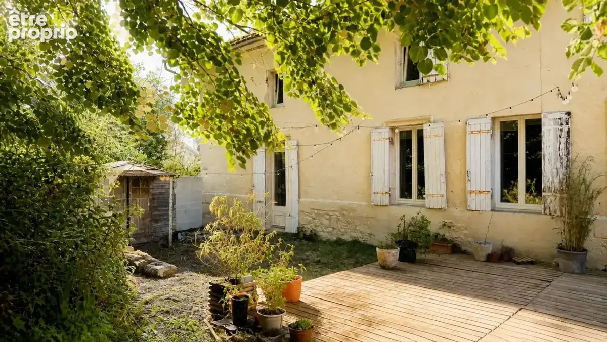 Maison de 9 pièces de 425 m² à La Sauve - photo 21