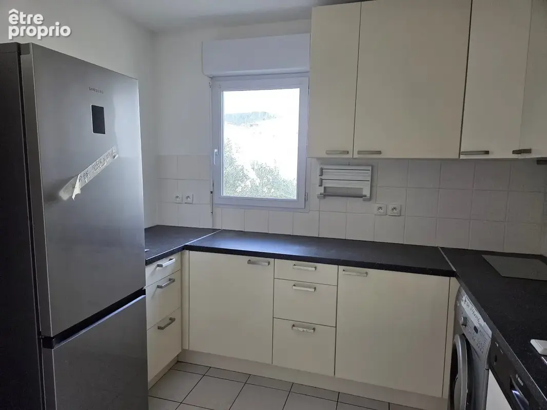 Appartement 4 pièces 82 m² à vendre à Sollies-Pont (83210) - photo 7