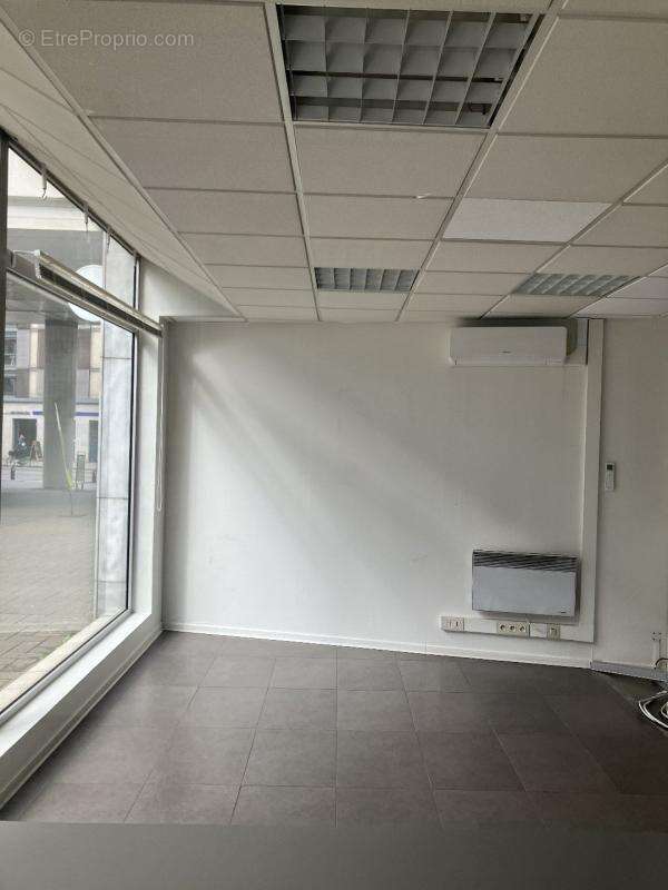 Commerce à VILLEURBANNE