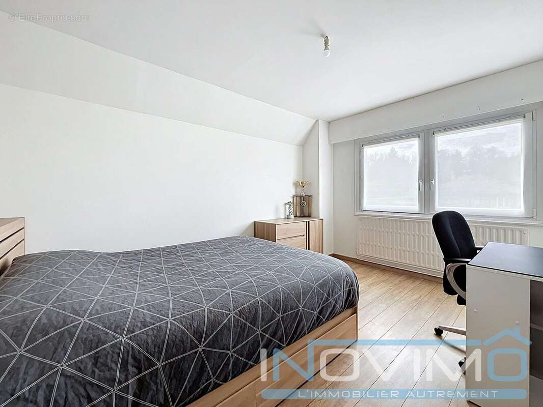 Maison 190 m² à Hoymille  - photo 7