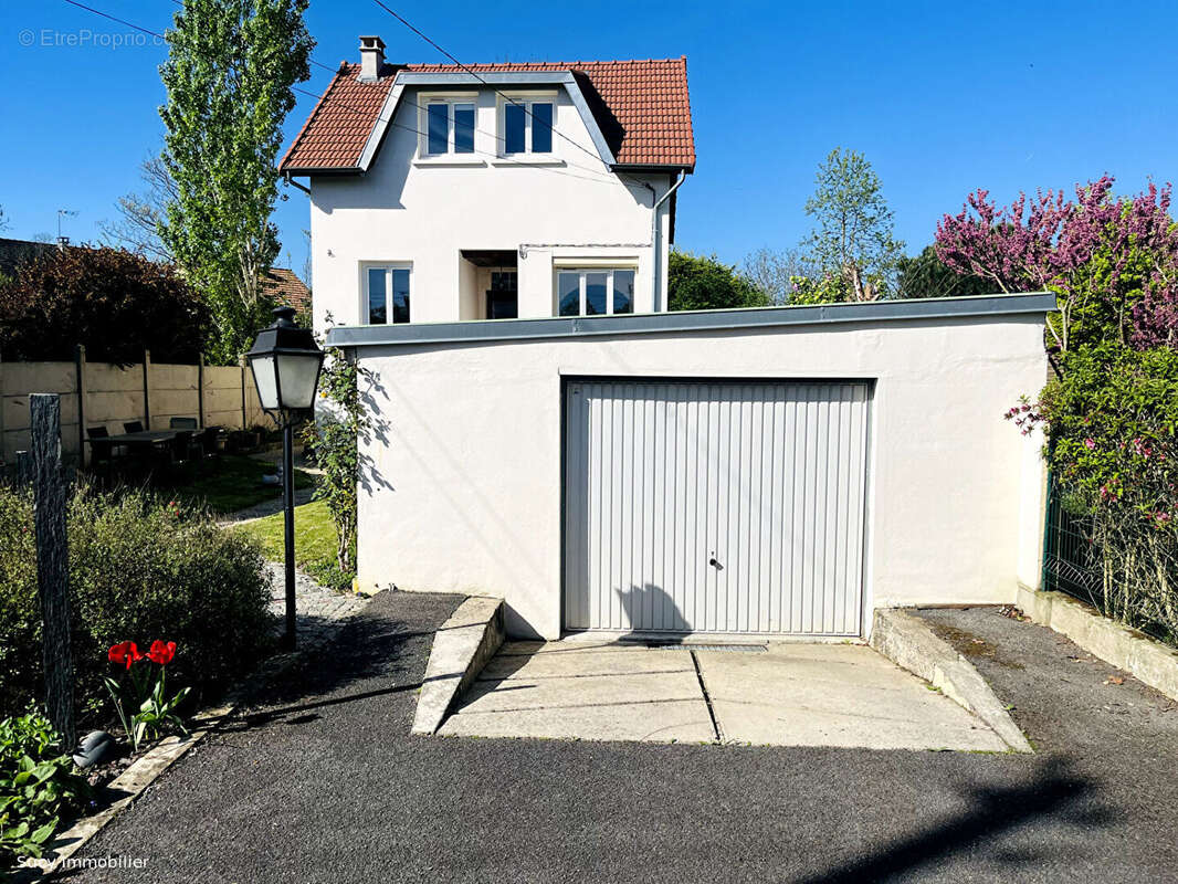 Maison à SUCY-EN-BRIE