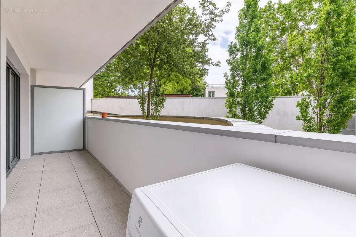 Appartement à LA COURNEUVE