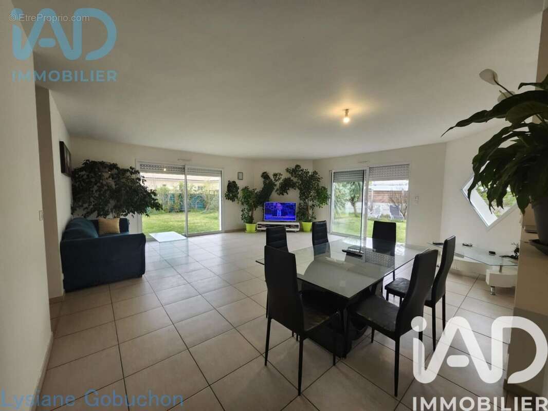 Photo 3 - Maison à LE PORGE