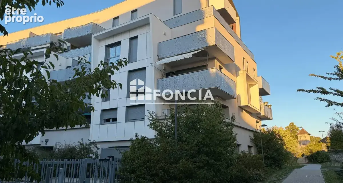 BONNEVILLE - Ecoquartier : Appartement T2 avec terrasse + parking au sous-sol - photo 17