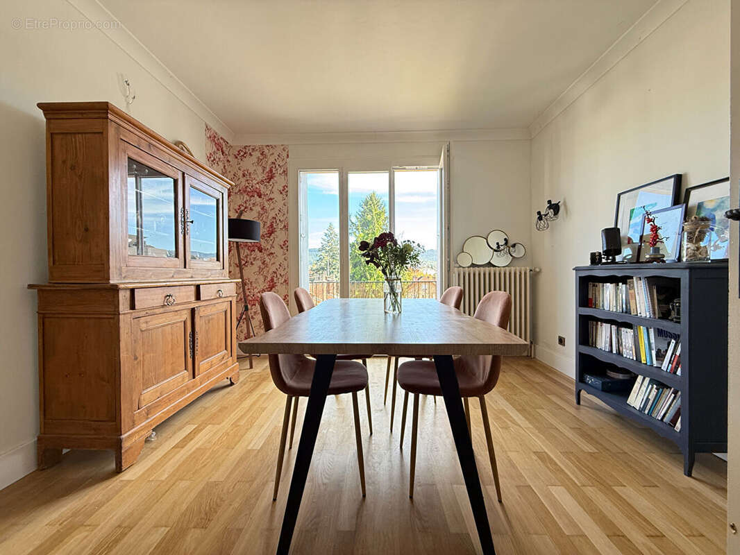 Appartement à LONS-LE-SAUNIER