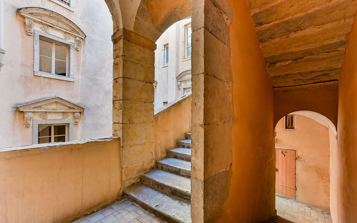 Appartement à LYON-1E