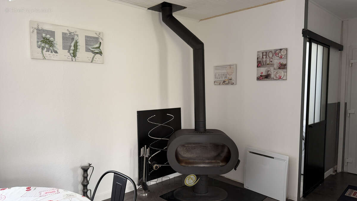 Maison de campagne en pierre avec jardin ! - photo 8