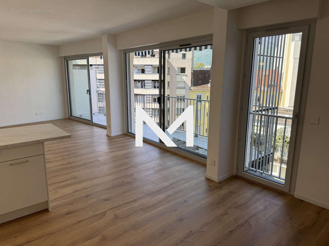 Appartement à GRENOBLE