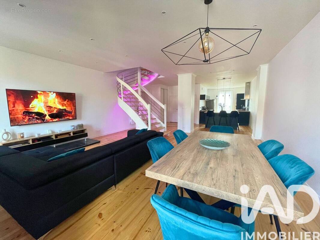 Photo 1 - Appartement à SAINT-ETIENNE